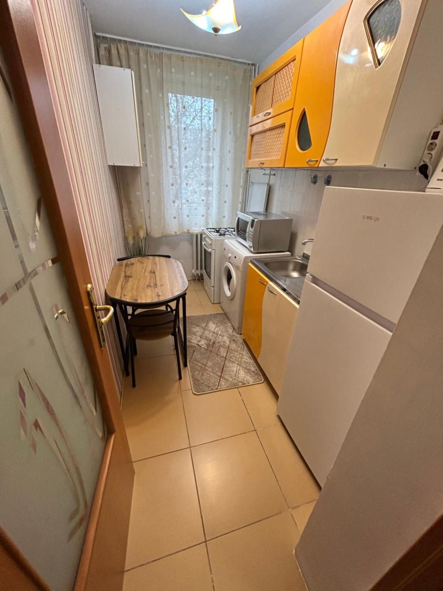 Cozy & Warm Studio Bucarest Esterno foto