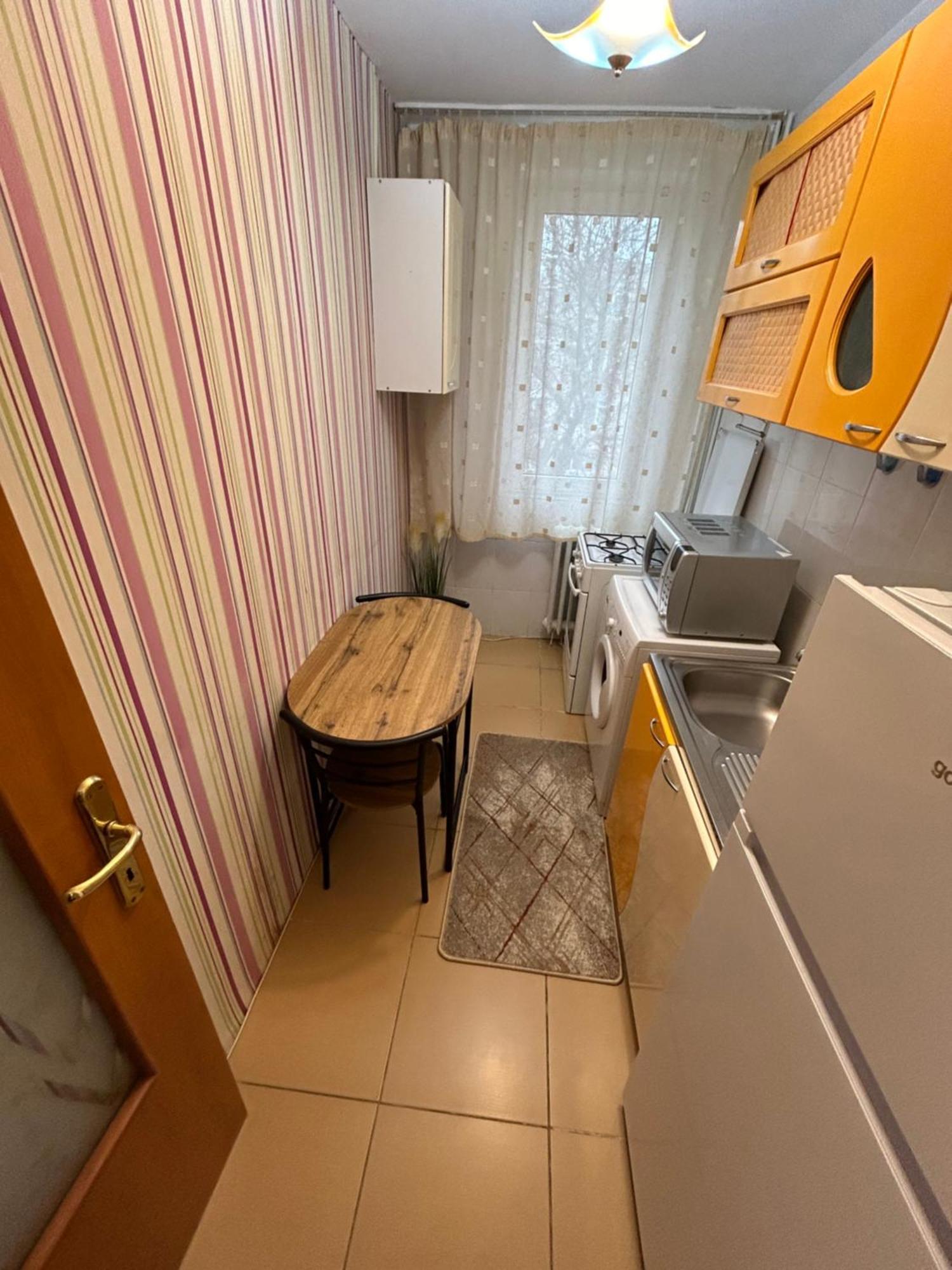 Cozy & Warm Studio Bucarest Esterno foto
